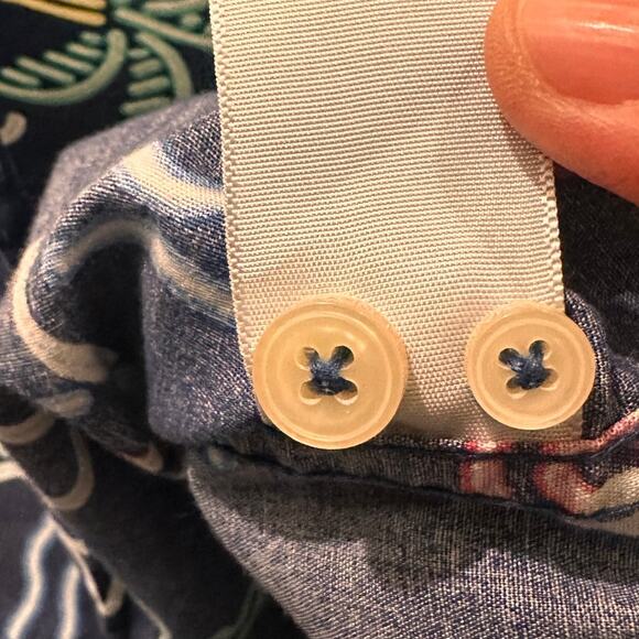 Chubbies One Man Wolf Pack Neon Lights Flamingo Camp Shirt Tropical Palms, L - Picture 7 of 8